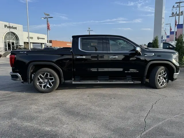 2022 Gmc Sierra 1500 SLT photo 9