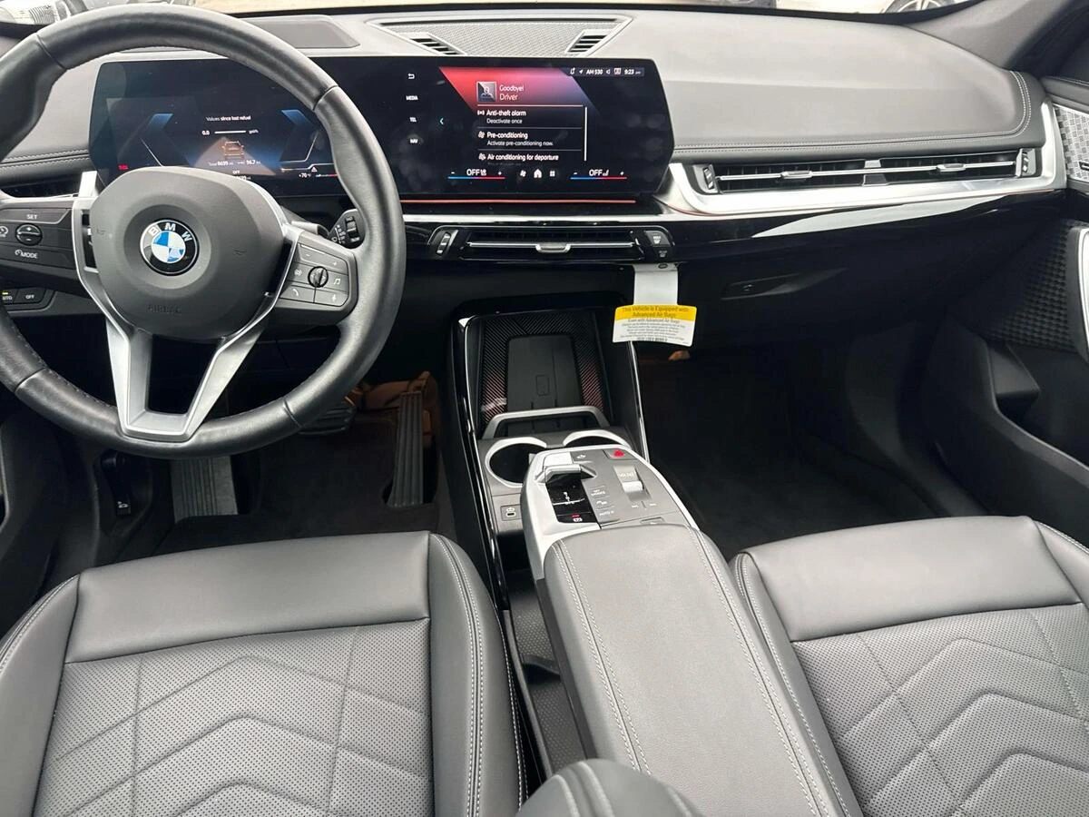 2025 BMW X1 28i - Photo 7