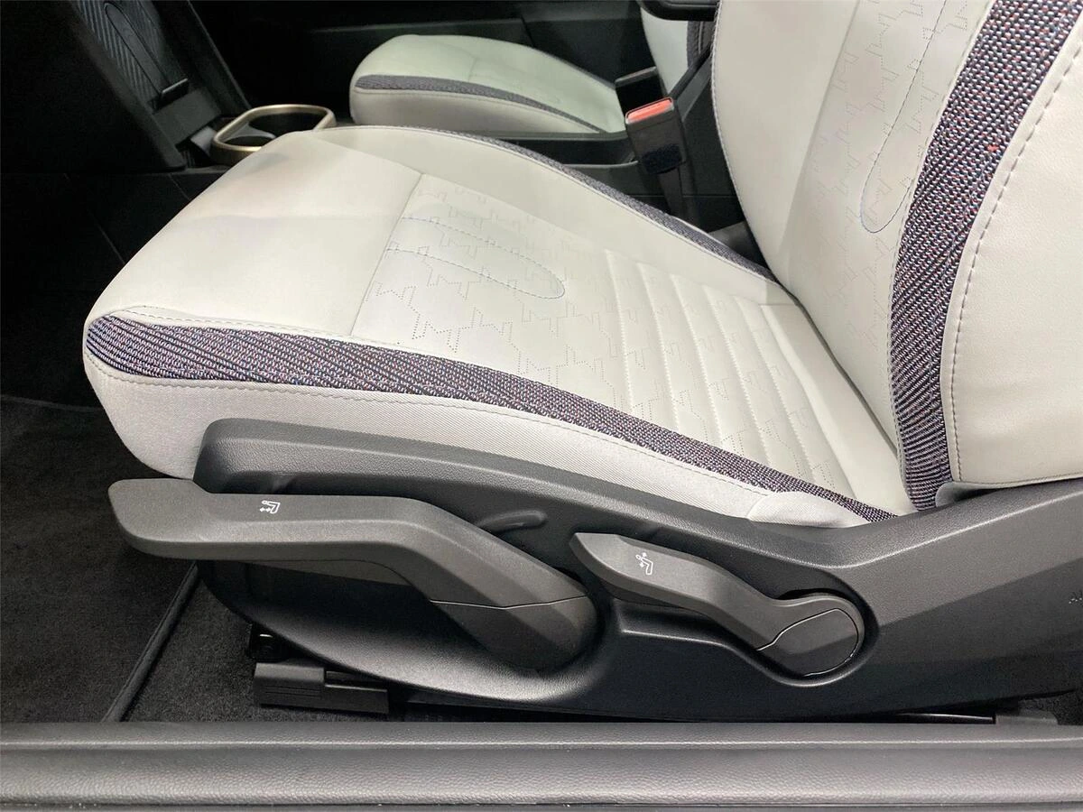 2025 MINI Hardtop 2 Door S - Photo 18