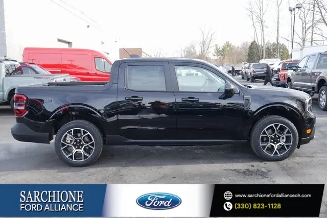 2025 Ford Maverick Lariat's photo