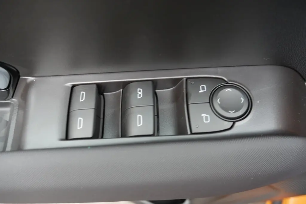 2026 Chevrolet Colorado Z71 photo 30