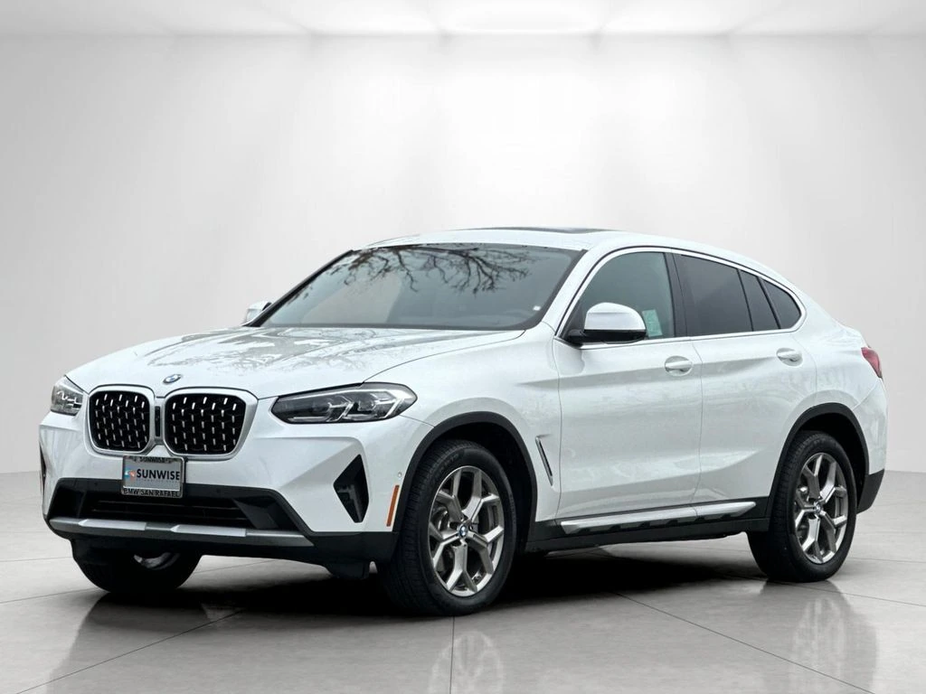 2025 BMW X4 30i - Photo 8