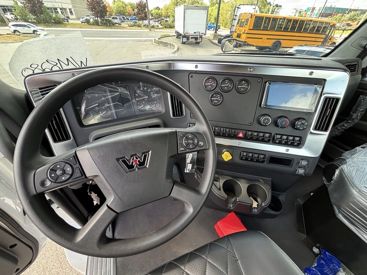 2026 Western Star 49X — photo 3