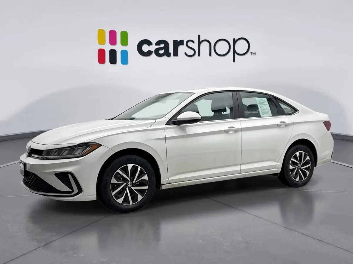 2025 Volkswagen Jetta S's photo