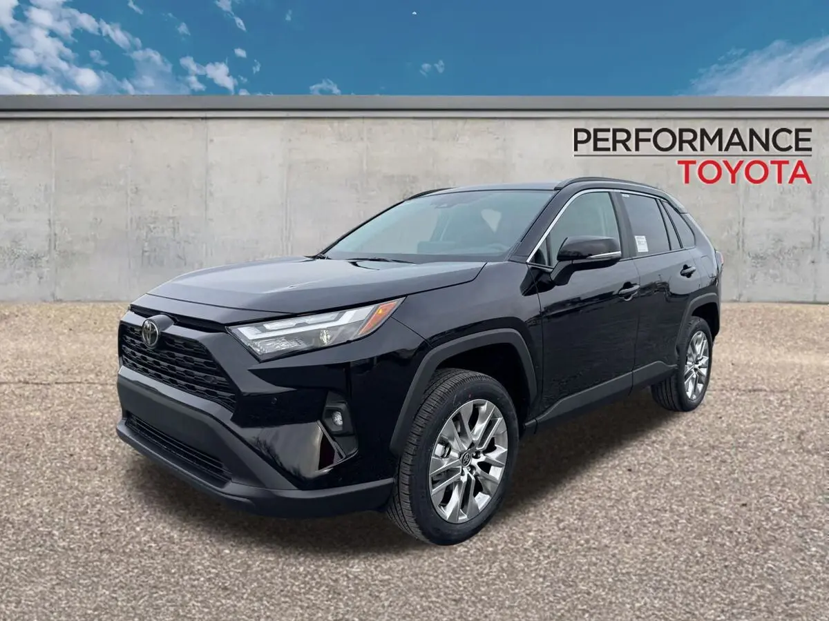 2025 Toyota RAV4 XLE Premium's photo