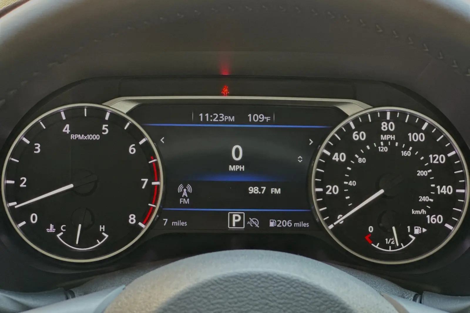 2025 Nissan Sentra SV photo 20