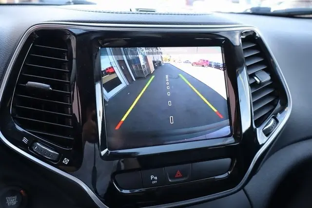 2019 Jeep Cherokee Limited photo 21