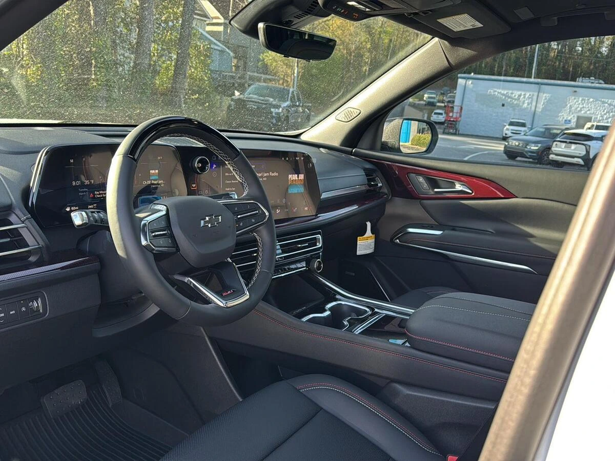 2026 Chevrolet Traverse Z71 - Photo 15