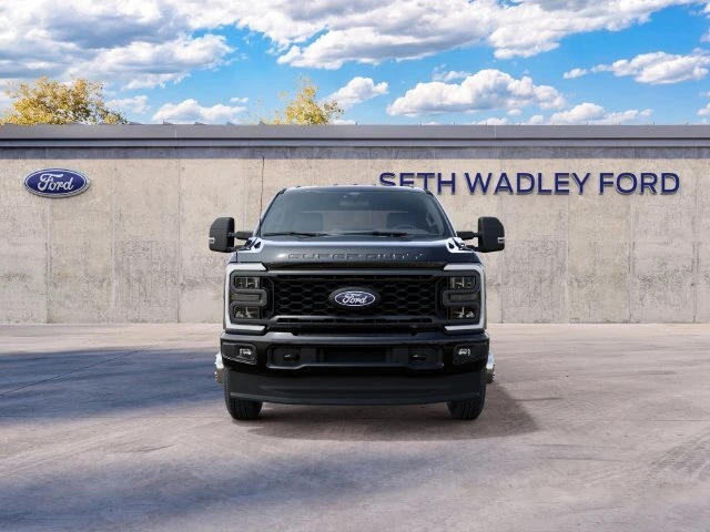 2027 Ford — photo 7
