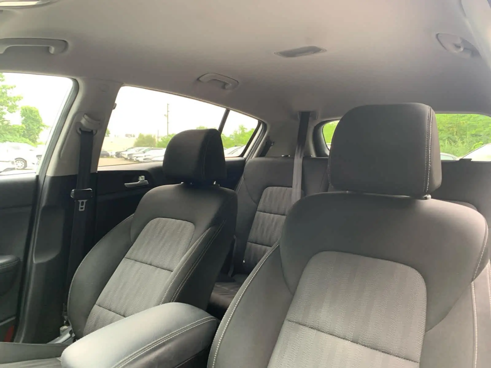 2020 Kia Sportage LX photo 13