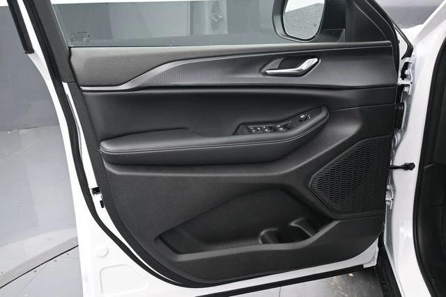 2026 Jeep Grand Cherokee Laredo - Photo 18