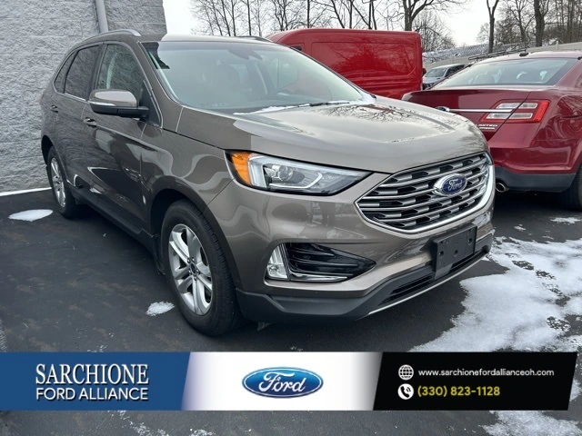 2019 Ford Edge SEL's photo
