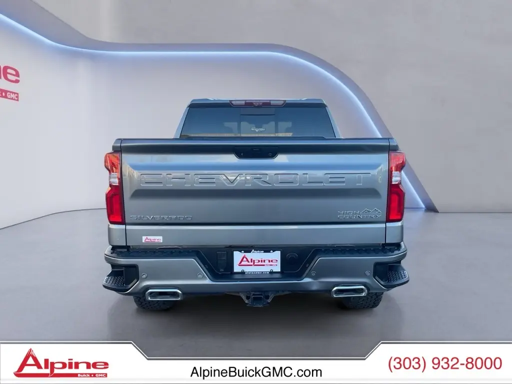 2022 Chevrolet Silverado 1500 High Country photo 4