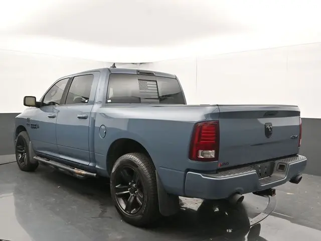 2015 Ram 1500 Sport photo 6