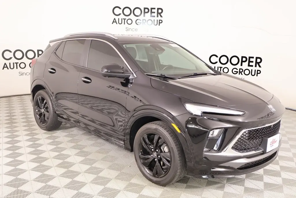 2024 Buick Encore GX Sport Touring's photo