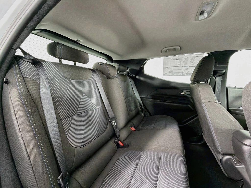 2027 Chevrolet Bolt EV LT - Photo 26