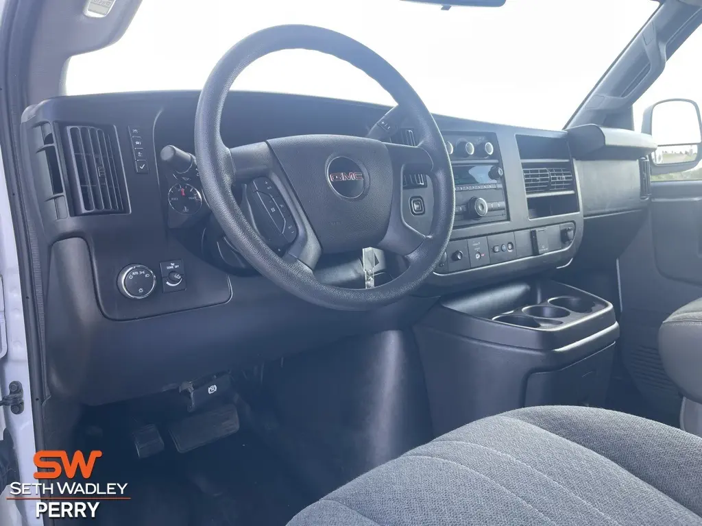 2024 Gmc Savana 2500 Cargo photo 9
