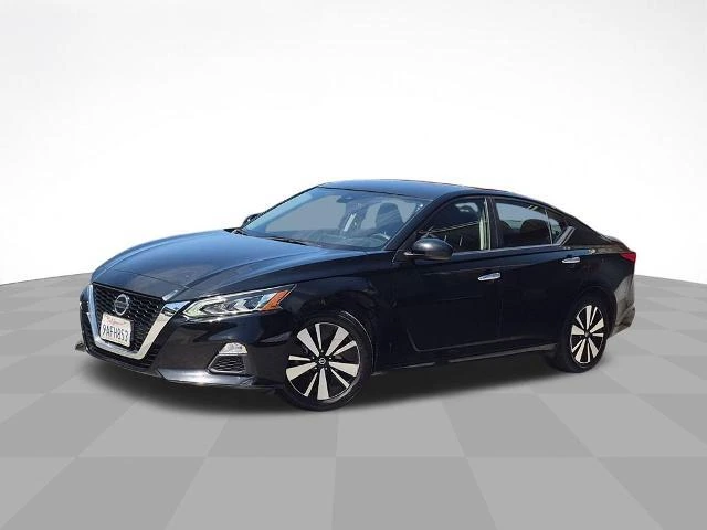 2022 Nissan Altima SV