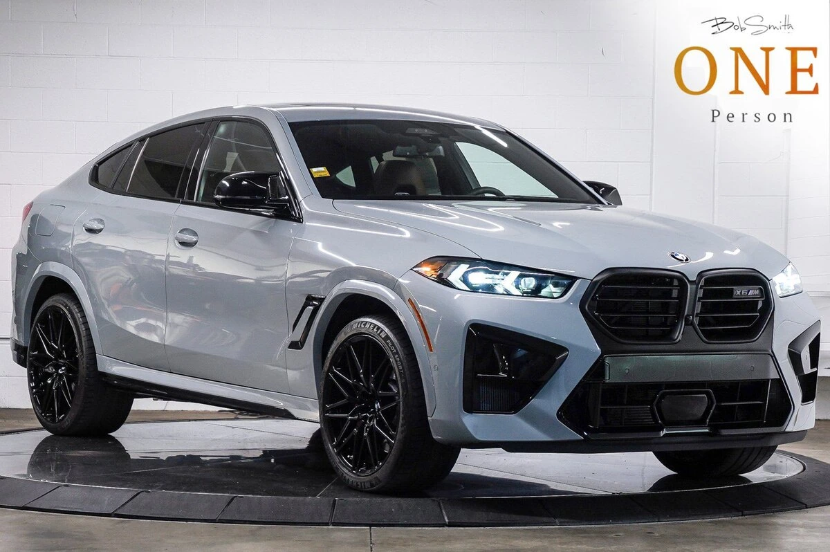 2025 BMW X6 M Competition's photo