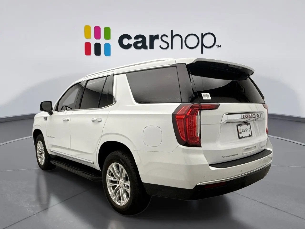 2024 Gmc Yukon SLT photo 3