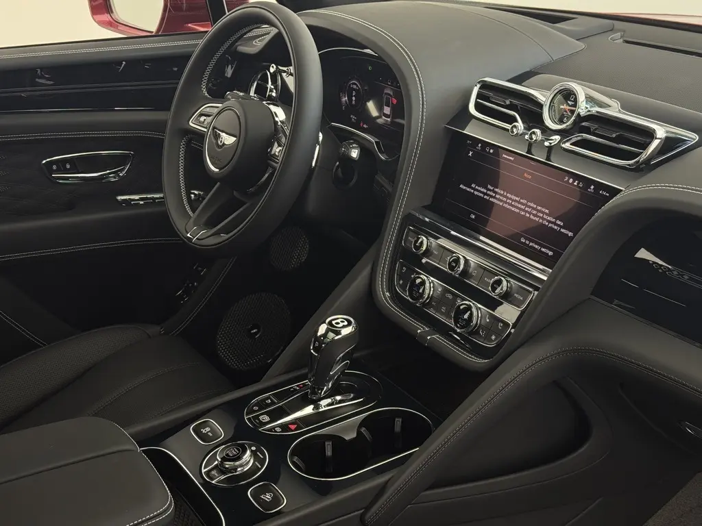 2025 Bentley Bentayga Azure photo 54
