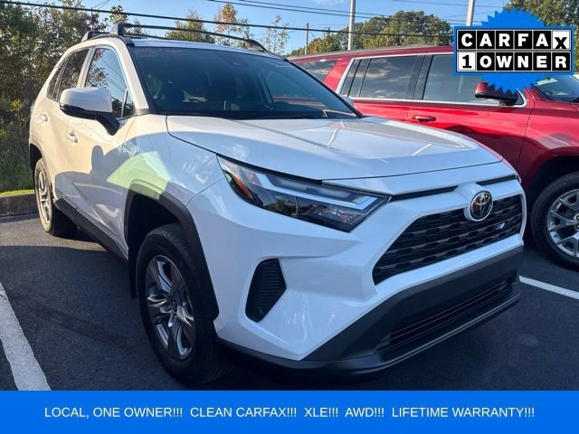 2024 Toyota RAV4 XLE