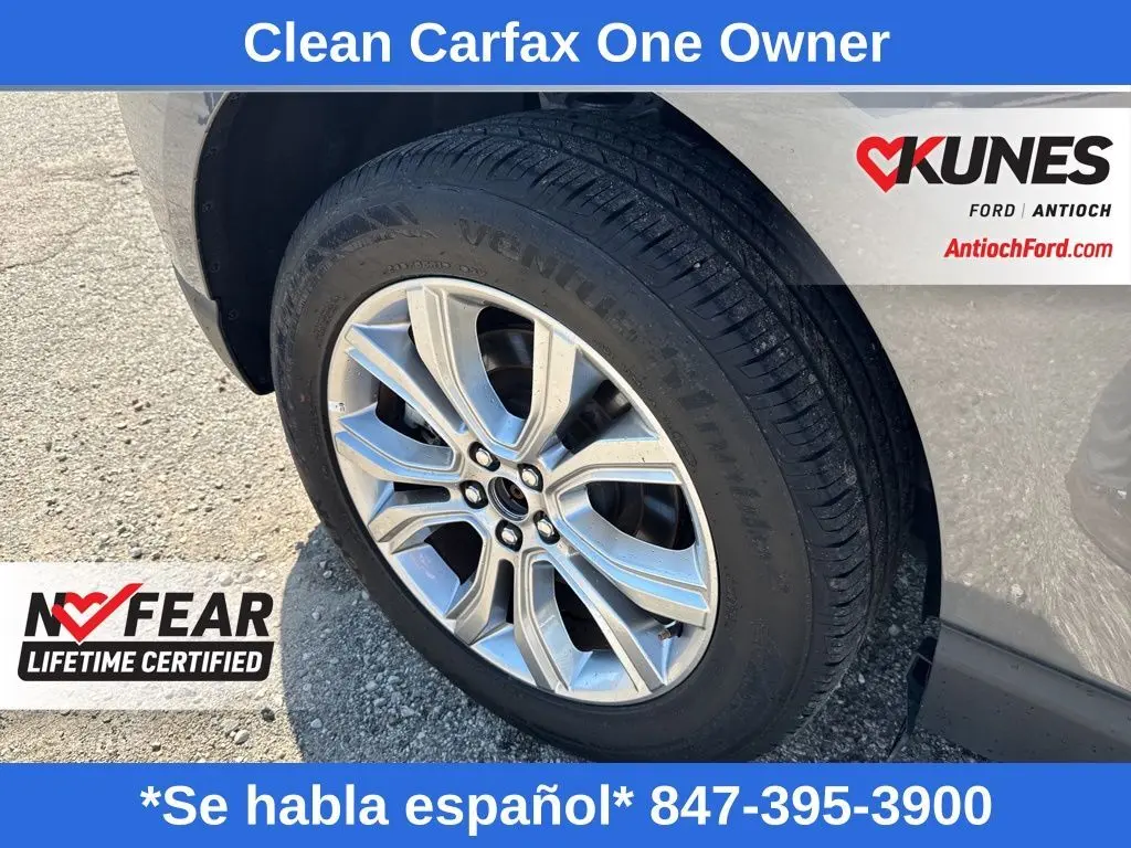 2024 Ford Edge Titanium photo 11