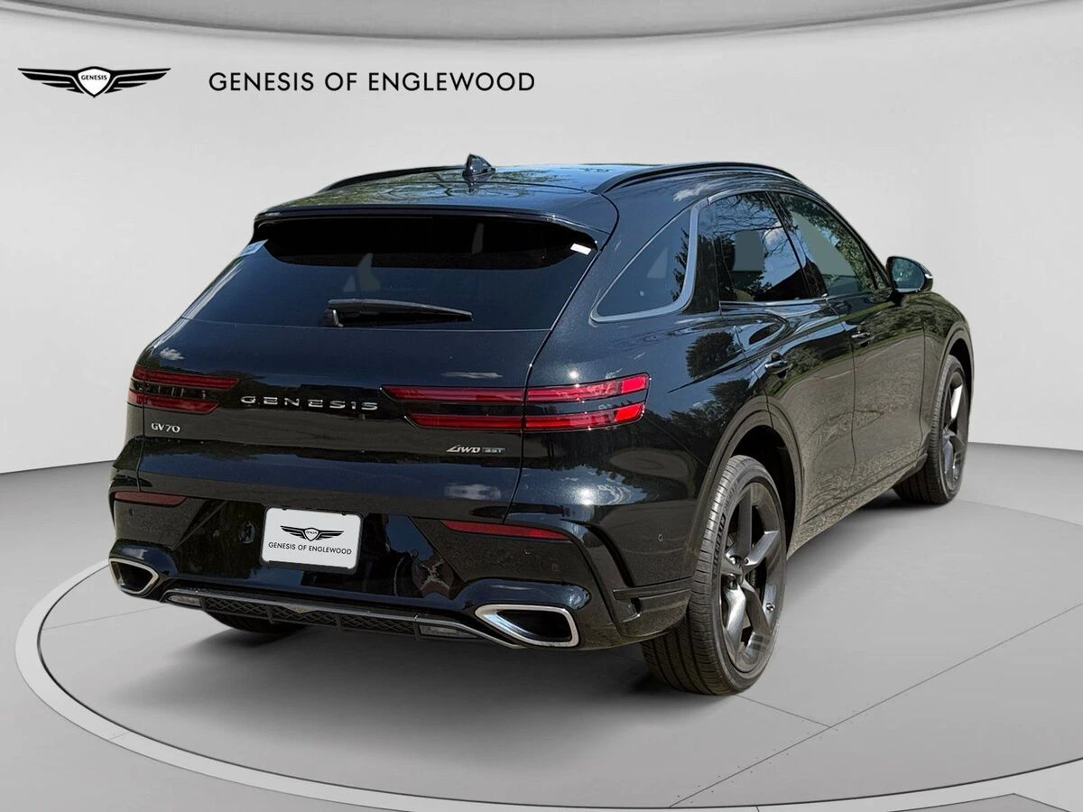 2026 GENESIS GV70 Sport Prestige - Photo 9