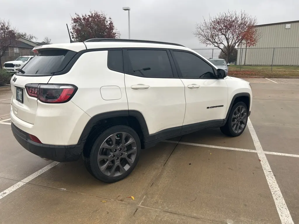 2021 Jeep Compass Special Edition photo 3