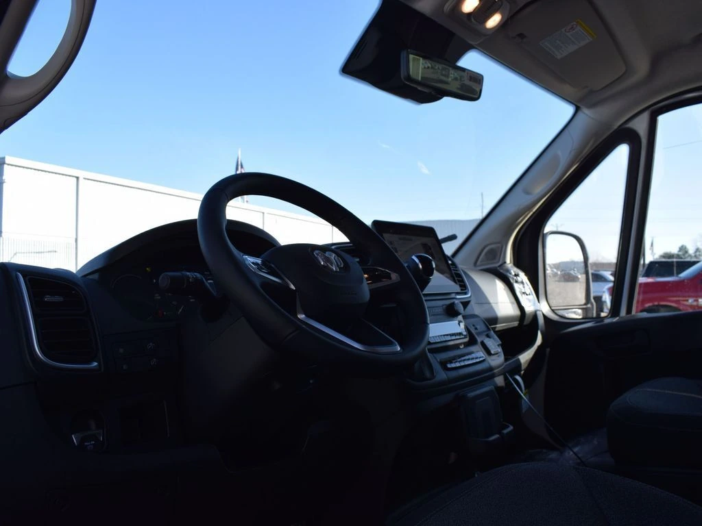 2024 RAM ProMaster Window Van Base - Photo 18