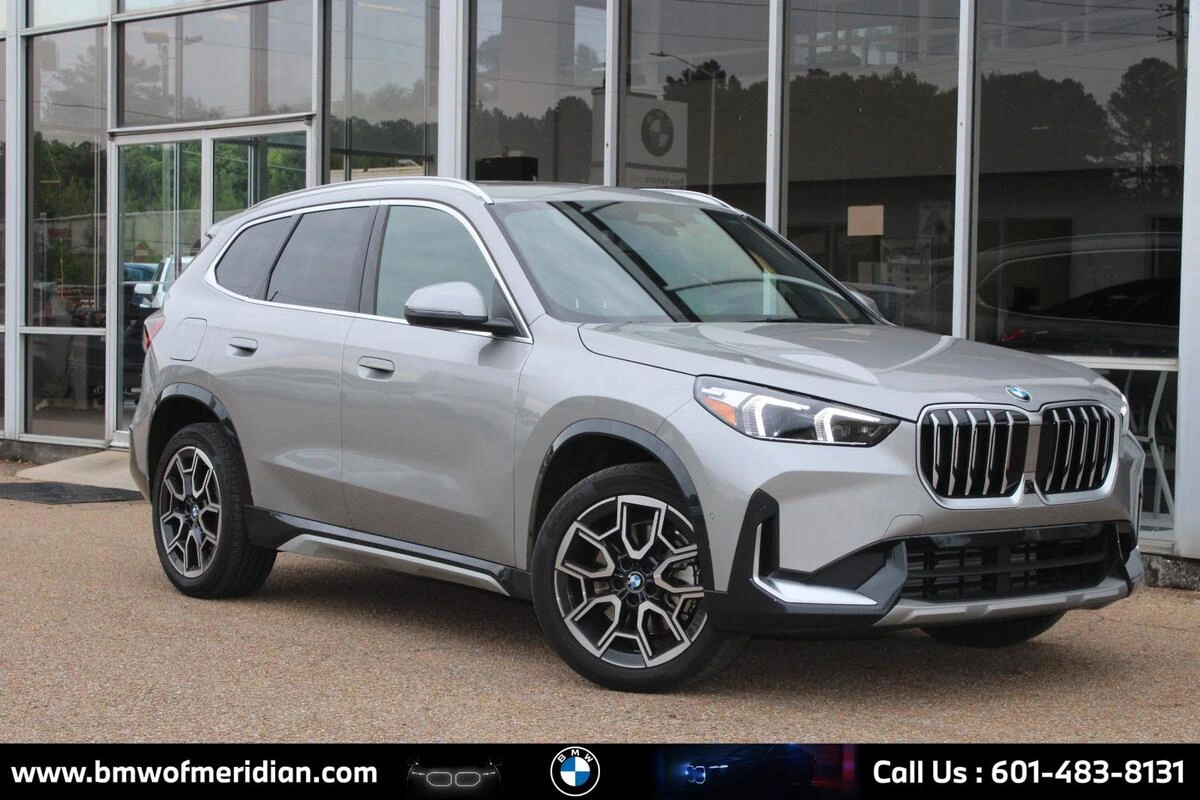 2025 BMW X1 xDrive28i's photo