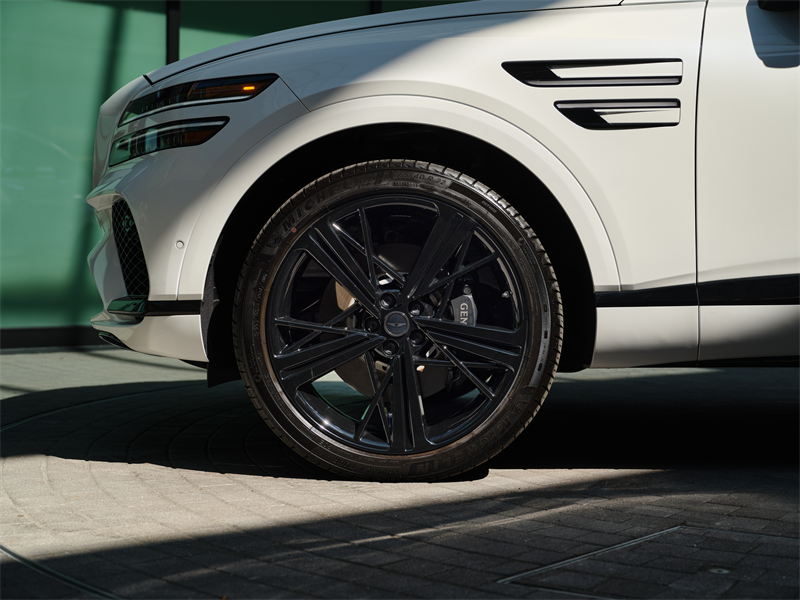 2027 Genesis GV80 Coupe wheel