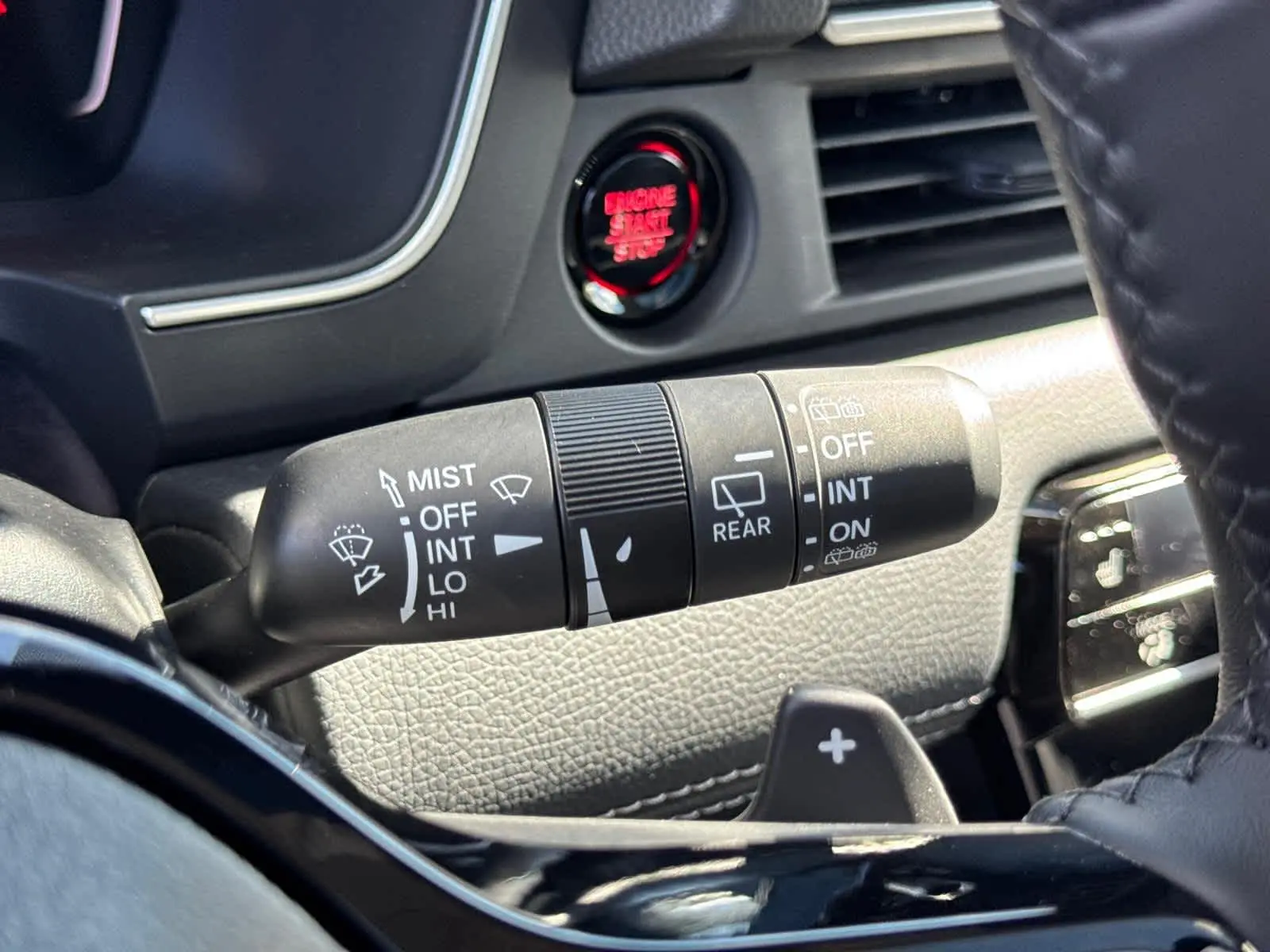 2025 Honda Pilot Touring photo 15