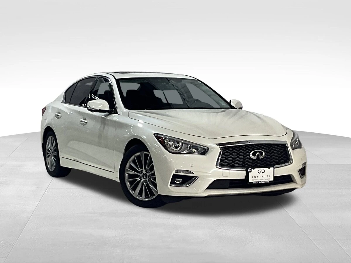 2023 INFINITI Q50