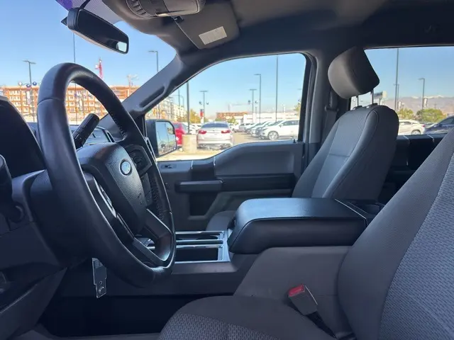 2018 Ford F-150 XLT photo 18