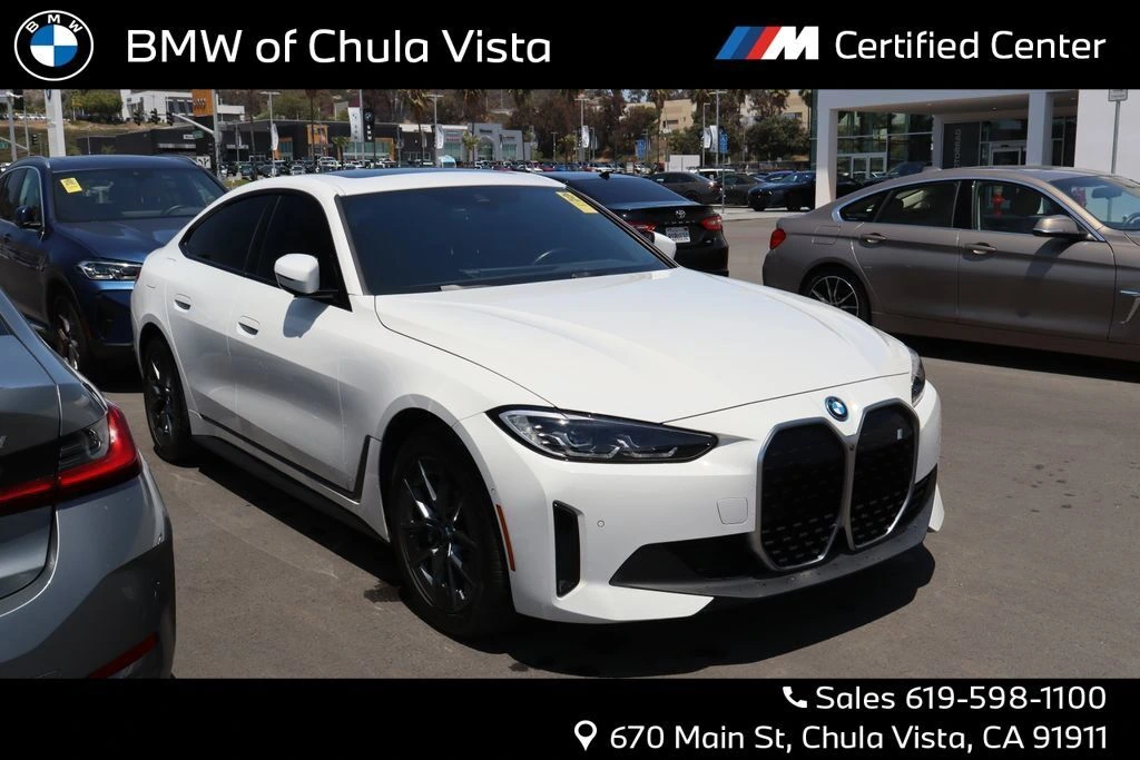 2023 BMW i4 eDrive35's photo