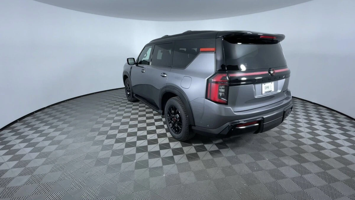 2026 Nissan Armada PRO-4X - Photo 7