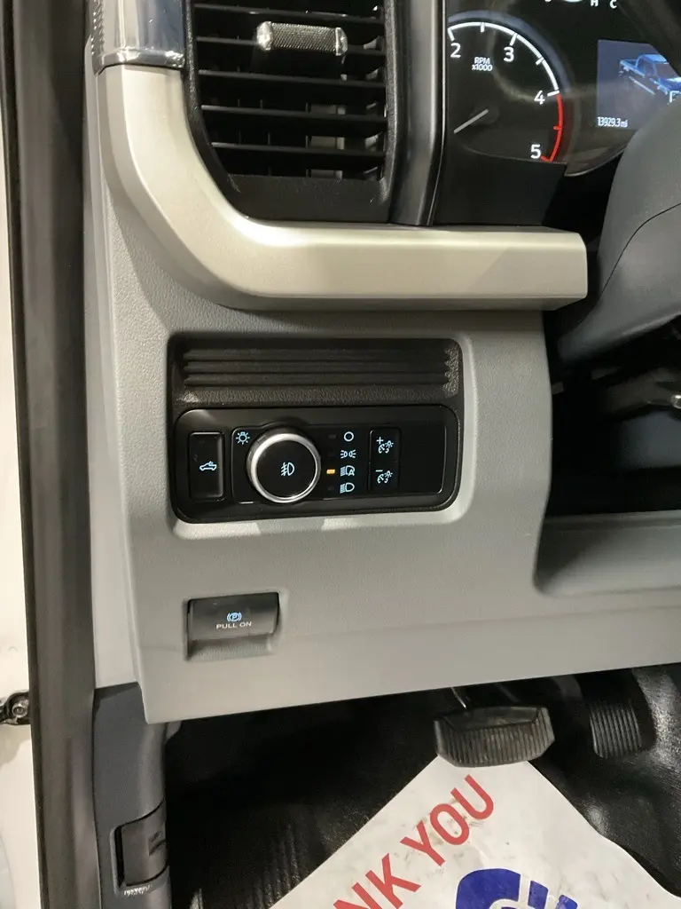 2024 Ford F-350 photo 6