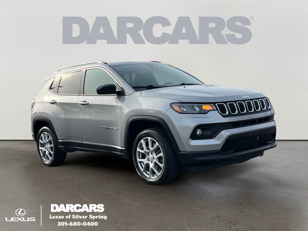 2023 Jeep Compass Latitude Lux