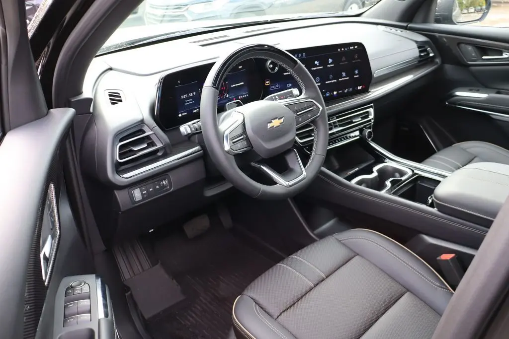 2026 Chevrolet Traverse High Country photo 12