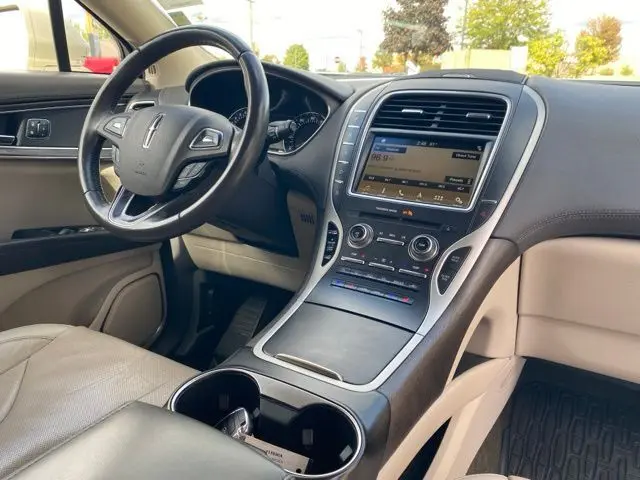 2018 Lincoln MKX Reserve photo 4