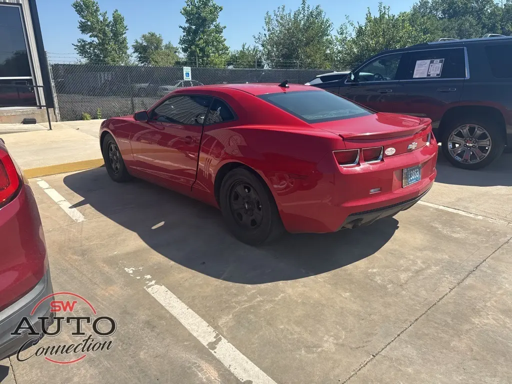 2013 Chevrolet Camaro photo 4