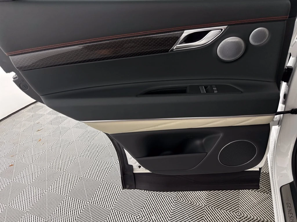 2025 GENESIS GV80 Coupe E-SC - Photo 13