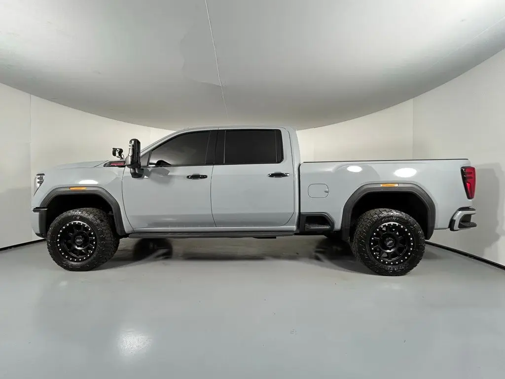 2024 Gmc Sierra 2500 HD SLT photo 4