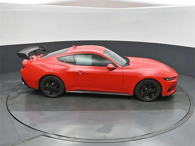 2024 Ford Mustang EcoBoost photo 26