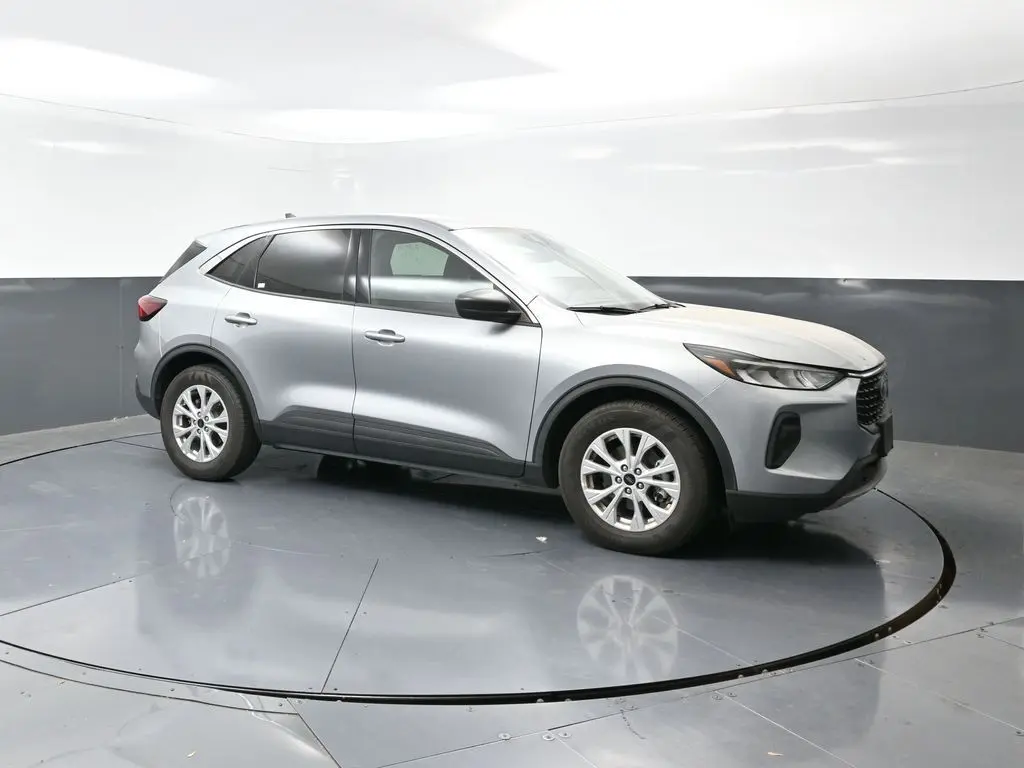 2024 Ford Escape Active photo 3