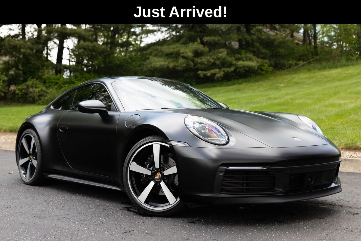 2020 Porsche 911 Carrera 4 Coupe's photo