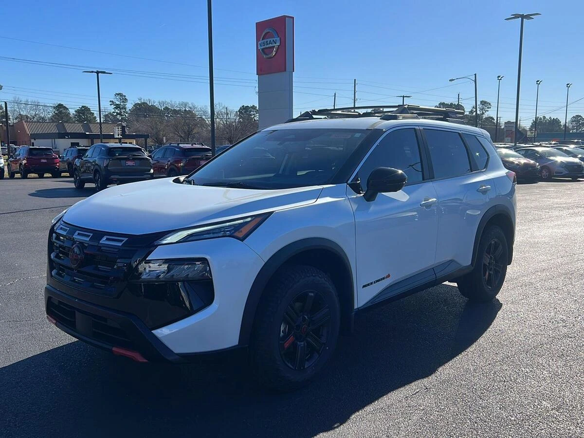 2026 Nissan Rogue Rock Creek's photo