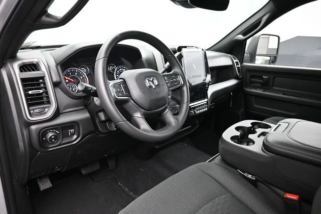 2026 RAM 2500 Tradesman/Black Express - Photo 14