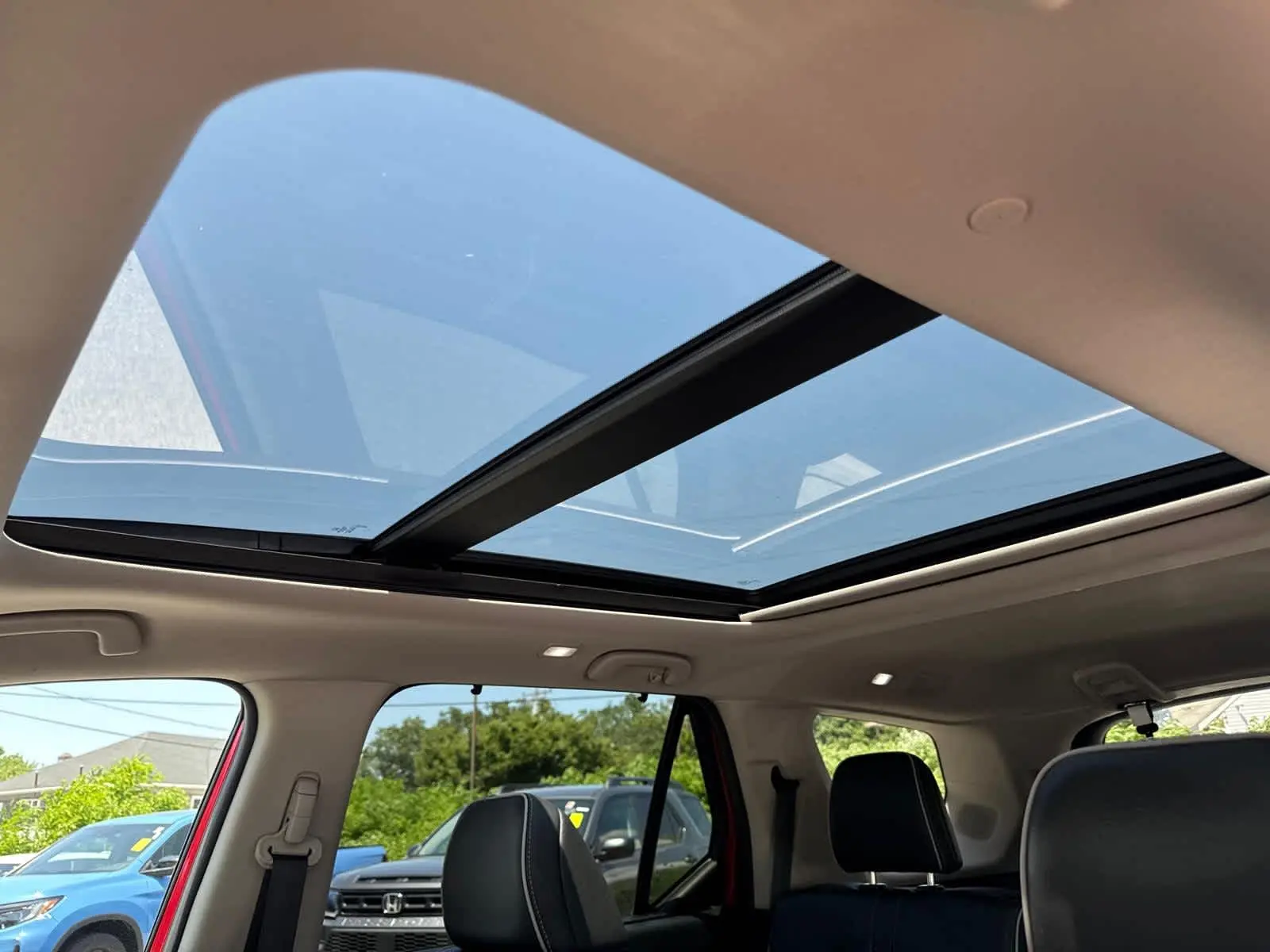 2023 Honda Pilot Elite photo 14